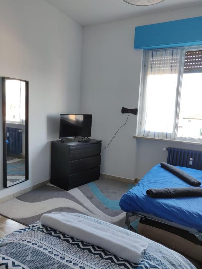 Helloguesthouse Olgiate Comasco Dış mekan fotoğraf